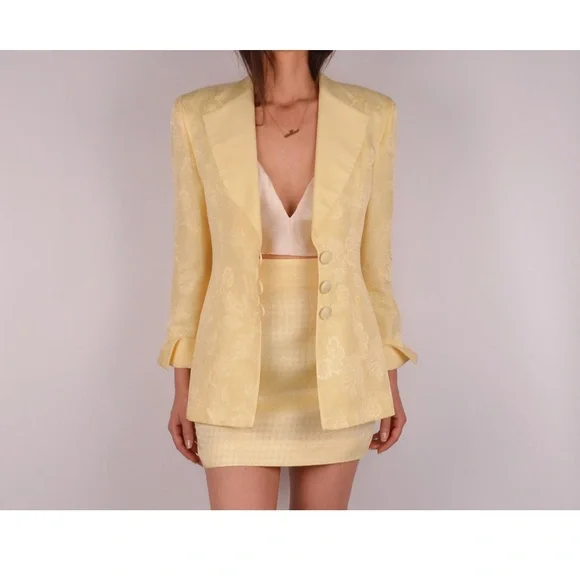 Dior Pastel Green Blazer and Skirt Ensemble - Picture 10 of 11